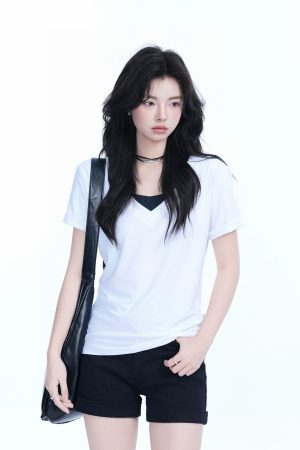 V-Neck Short Sleeve T-Shirt for Women - Solid Color Gray Minimalist Casual Top, Trendy Lazy Style Fashion Essential