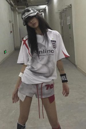 V-Neck Short-Sleeve Women's Summer Color-Blocking Jersey T-Shirt - American Retro Loose Fit Sports Top for a Casual Look