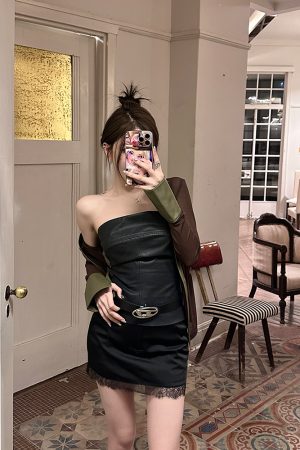 Versatile American Style Metal Waist Belt with Letter Detail - Trendy Hot Girl Accessory for Fashionable Outfits