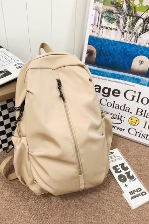 Versatile Classic Student Backpack for Middle & High School - Simple Travel Laptop Bag, Ideal for Everyday Use