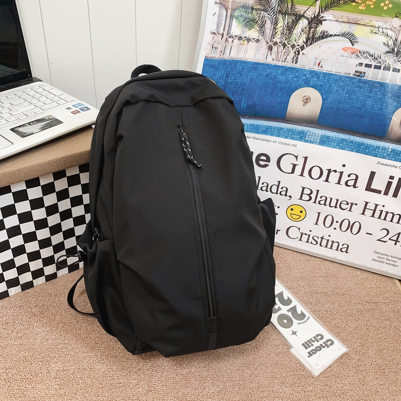 Versatile Classic Student Backpack for Middle & High School - Simple Travel Laptop Bag, Ideal for Everyday Use Versatile Classic Student Backpack for Middle & High School - Simple Travel Laptop Bag, Ideal for Everyday Use