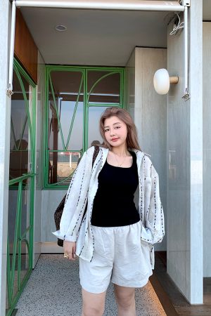 Versatile Lapel Long Sleeve Striped Shirt for Women - 2025 Summer Fashion, Loose Slimming Style, Perfect for Y2K and Casual Wear