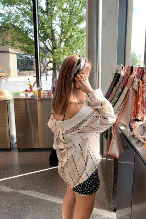 Versatile Lapel Long Sleeve Striped Shirt for Women - 2025 Summer Fashion, Loose Slimming Style, Perfect for Y2K and Casual Wear