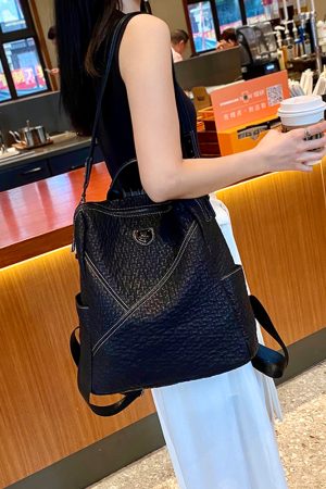 Versatile Large Capacity Women's Backpack - Dual-Use Commuter Travel Bag for Spring 2025, Stylish Single and Double Shoulder Design