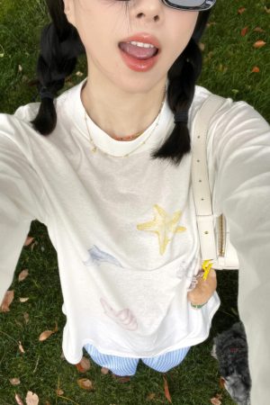 Versatile Long-Sleeve Dolphin Cartoon Print Sun Protection Cover-Up - Slightly Sheer Snowflake Cotton, Casual Korean Style for Women