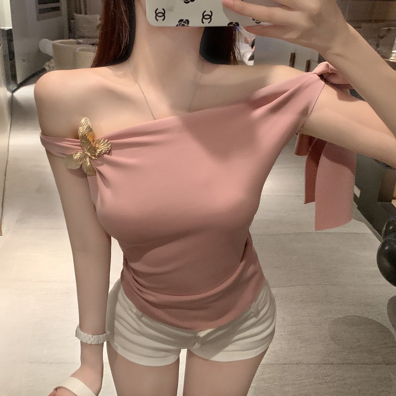 Versatile Off-Shoulder Tank Top T-shirt with Gentle Feel - Perfect for 90s and Y2K Inspired Styles Versatile Off-Shoulder Tank Top T-shirt with Gentle Feel - Perfect for 90s and Y2K Inspired Styles