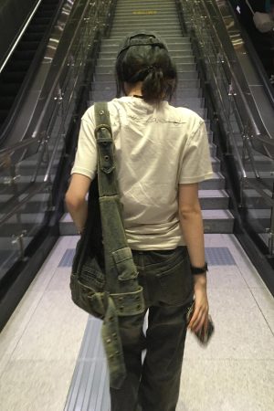 Vintage American Retro T-Shirt for Women with Fire Guitar Print, Short Sleeve Summer Style, Trendy Casual Top