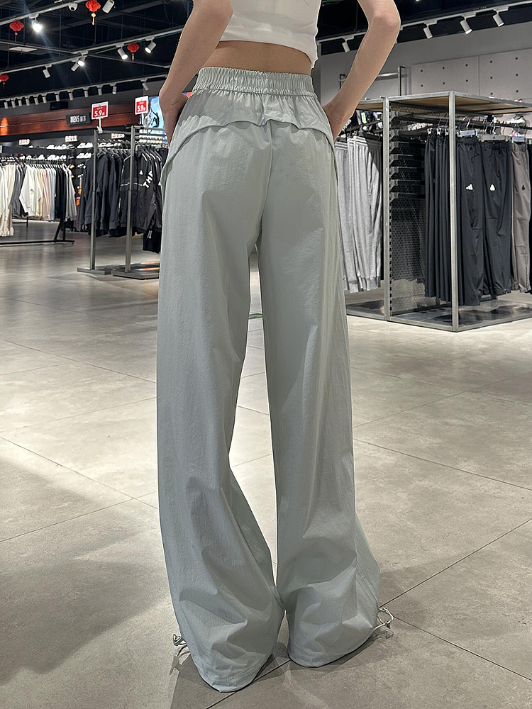 Vintage American-Style Cargo Pants for Women - Loose-Fitting Tapered Wide-Leg Design with Elastic Waist - Casual Versatile Sportswear Vintage American-Style Cargo Pants for Women - Loose-Fitting Tapered Wide-Leg Design with Elastic Waist - Casual Versatile Sportswear