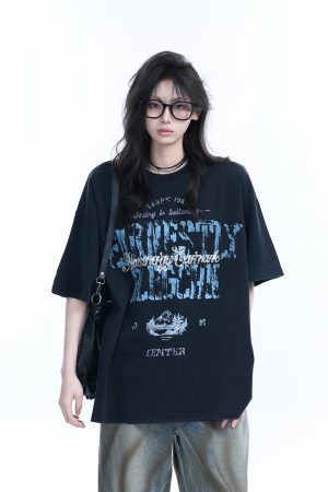 Vintage American-Style Distressed Loose Fit Short-Sleeve T-Shirt for Women with Mottled Print - Y2K Fashion Essential