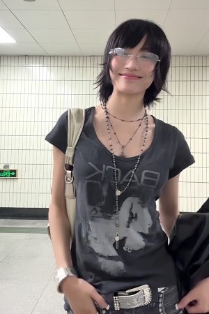 Vintage American-Style Oversized Collar T-Shirt for Women, Gray Portrait Print, Short Sleeves, Trendy High Street Loose Fit