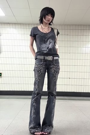 Vintage American-Style Oversized Collar T-Shirt for Women, Gray Portrait Print, Short Sleeves, Trendy High Street Loose Fit