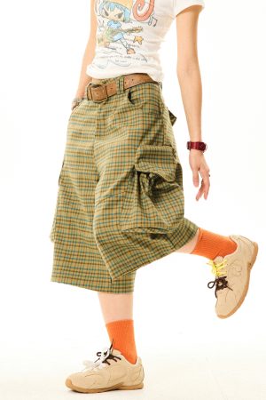 Vintage American-Style Plaid Capri Pants for Women, Wide-Leg Workwear Shorts, Casual Versatile 90s Inspired Fashion
