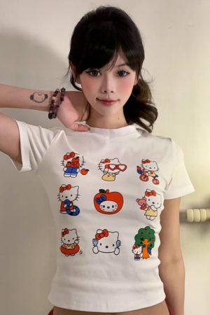 Vintage American Summer Kitty Cat Print Short-Sleeve Women's Fitted Top â€“ Cute Round Neck Tee for a Sweet, Cool Look