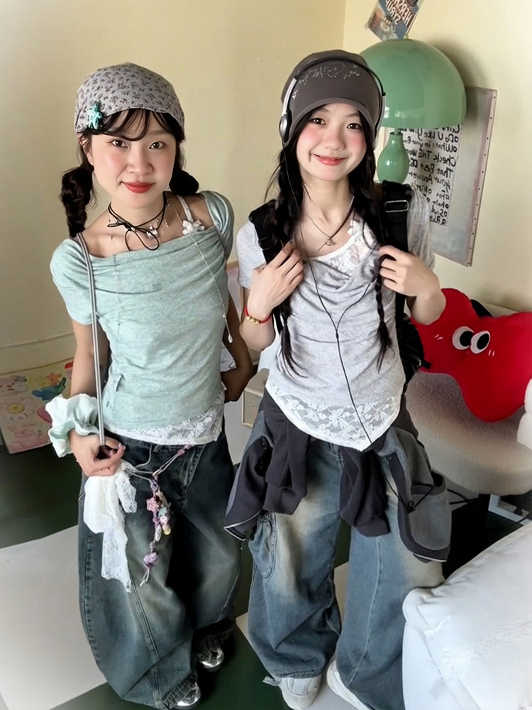 Vintage American Swing Collar T-Shirt for Women, Summer Lace Splicing, Slim Fit, Short Sleeve, Irregular Cropped Top, Y2K Style Vintage American Swing Collar T-Shirt for Women, Summer Lace Splicing, Slim Fit, Short Sleeve, Irregular Cropped Top, Y2K Style