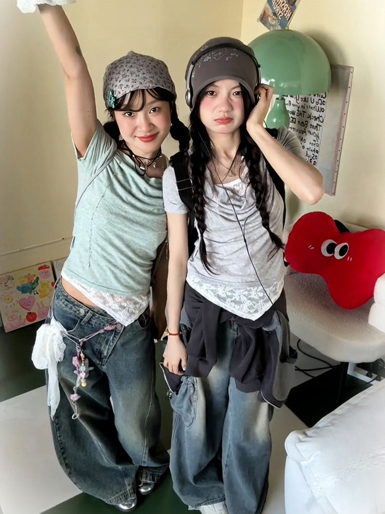 Vintage American Swing Collar T-Shirt for Women, Summer Lace Splicing, Slim Fit, Short Sleeve, Irregular Cropped Top, Y2K Style Vintage American Swing Collar T-Shirt for Women, Summer Lace Splicing, Slim Fit, Short Sleeve, Irregular Cropped Top, Y2K Style