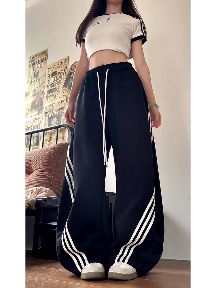 Vintage American Wide-Leg Work Pants, Loose Fit Draping Casual Sports Pants, Trendy Curved Blade Design, 90s Inspired Style Vintage American Wide-Leg Work Pants, Loose Fit Draping Casual Sports Pants, Trendy Curved Blade Design, 90s Inspired Style
