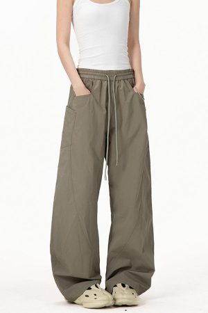 Vintage Army Green Cargo Pants for Women - 2025 Model, Loose Fit Curved Blade Design, Hip-Hop Street Style Casual Wear