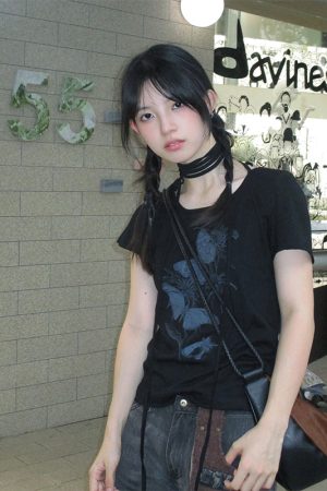 Vintage Black Butterfly Print Tie-Up Cotton T-Shirt for Women - Slim Fit Short Sleeve Summer Top in Sweet and Spicy Style