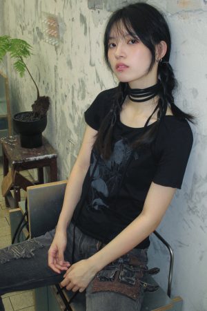 Vintage Black Butterfly Print Tie-Up Cotton T-Shirt for Women - Slim Fit Short Sleeve Summer Top in Sweet and Spicy Style