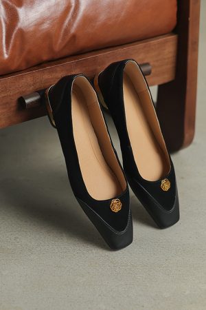 Vintage British Style Handmade Genuine Leather Flats for Women - 2025 Spring Collection, Elegant OL Commuting Footwear