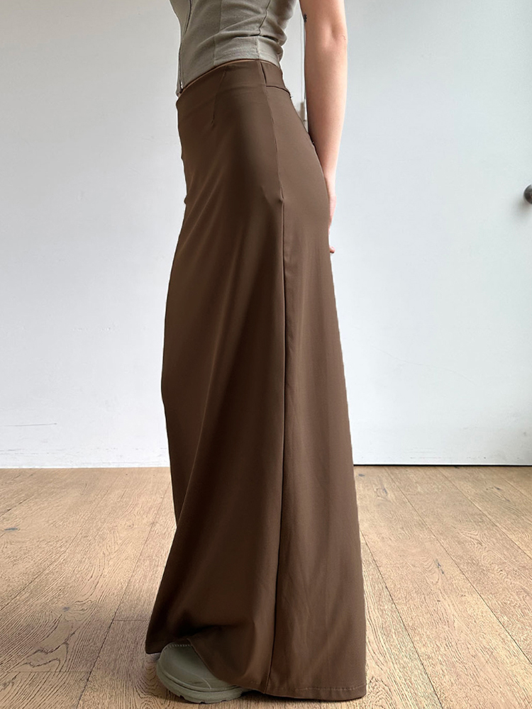 Vintage Brown Straight Retro Long Skirt for Women with Back Slit - Stylish Low Waist Design, Perfect for Y2K and 90s Fashion Vintage Brown Straight Retro Long Skirt for Women with Back Slit - Stylish Low Waist Design, Perfect for Y2K and 90s Fashion