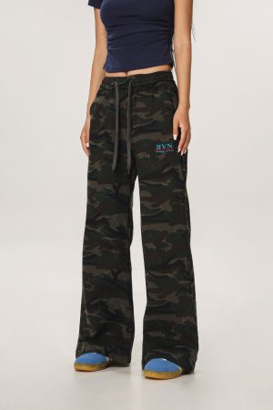 Vintage Camouflage Casual Pants for Men and Women - Straight Loose Slightly Flared Wide-Leg Workwear Inspired by American Sports