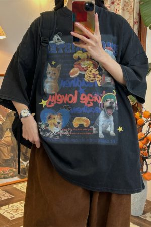 Vintage Cartoon Cat and Dog Print Half Sleeve T-Shirt for Women, Washed Distressed Loose Style, 90s Inspired Casual Top