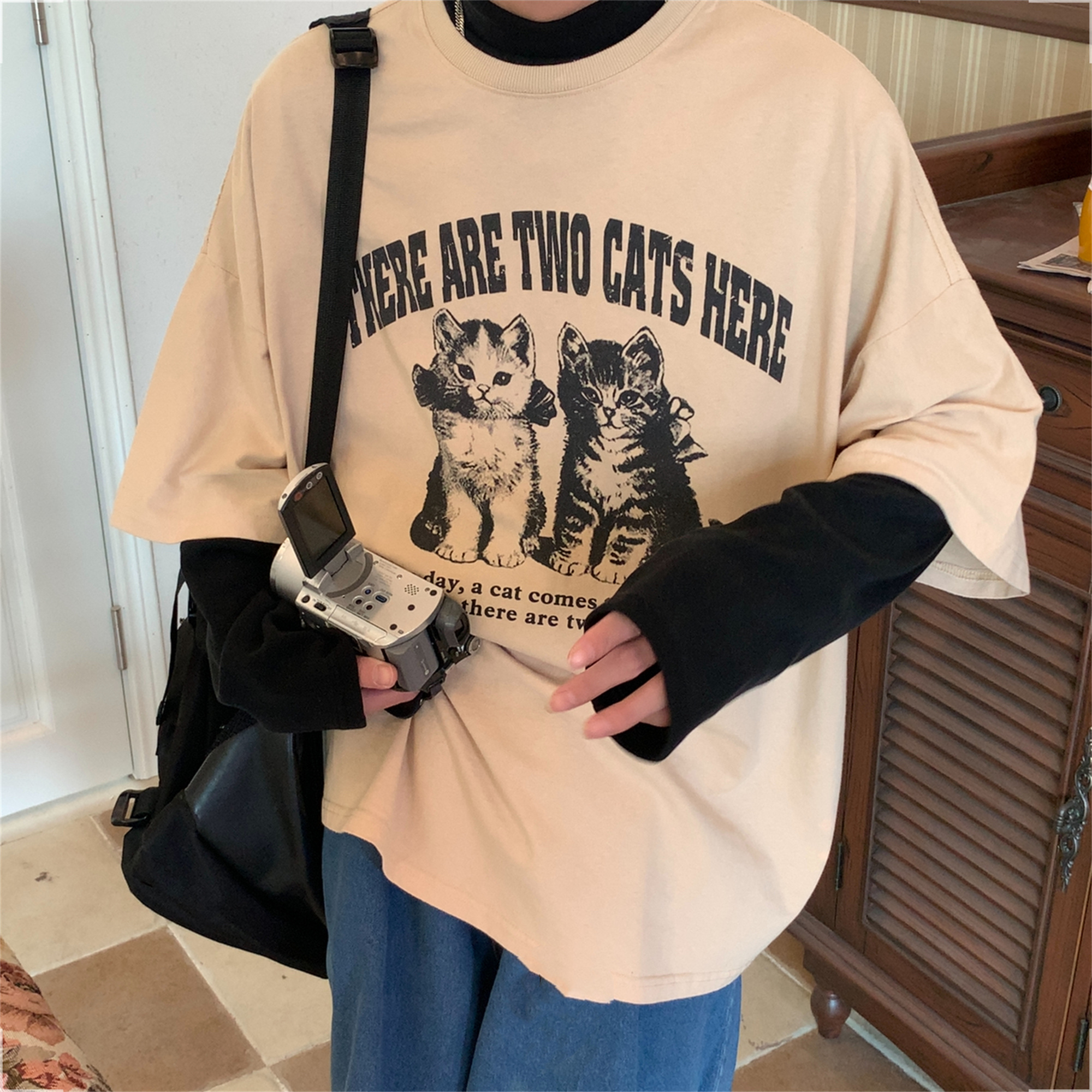 Vintage Cat Print Loose Fit Couple T-Shirt - Retro Trendy Round Neck Short Sleeve Top for Lazy Days Vintage Cat Print Loose Fit Couple T-Shirt - Retro Trendy Round Neck Short Sleeve Top for Lazy Days