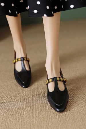 Vintage Chunky-Heeled Pointed-Toe Slip-On Studded Shoes for Women - Italian Style Mid-Heel Footwear