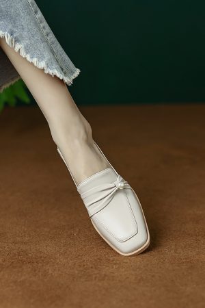 Vintage Chunky Mid-Heel Pearl Bow Single Shoes for Women - 2025 Genuine Leather Square-Toe Design, Stylish and Sophisticated