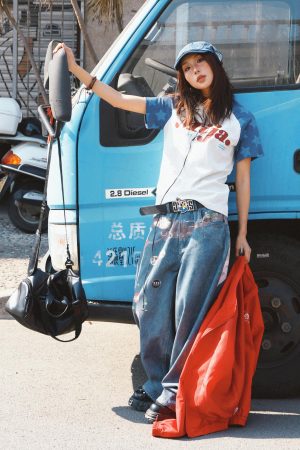 Vintage Color-Blocking Star Shoulder Short Sleeve T-Shirt for Women - Slim Fit Summer Versatile Top, Y2K Style