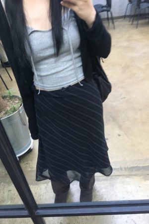 Vintage Diagonal Striped Mesh Mid-Length Skirt for Women, Slim Straight Retro Design, Low Waist Bow Detail, Y2K Style