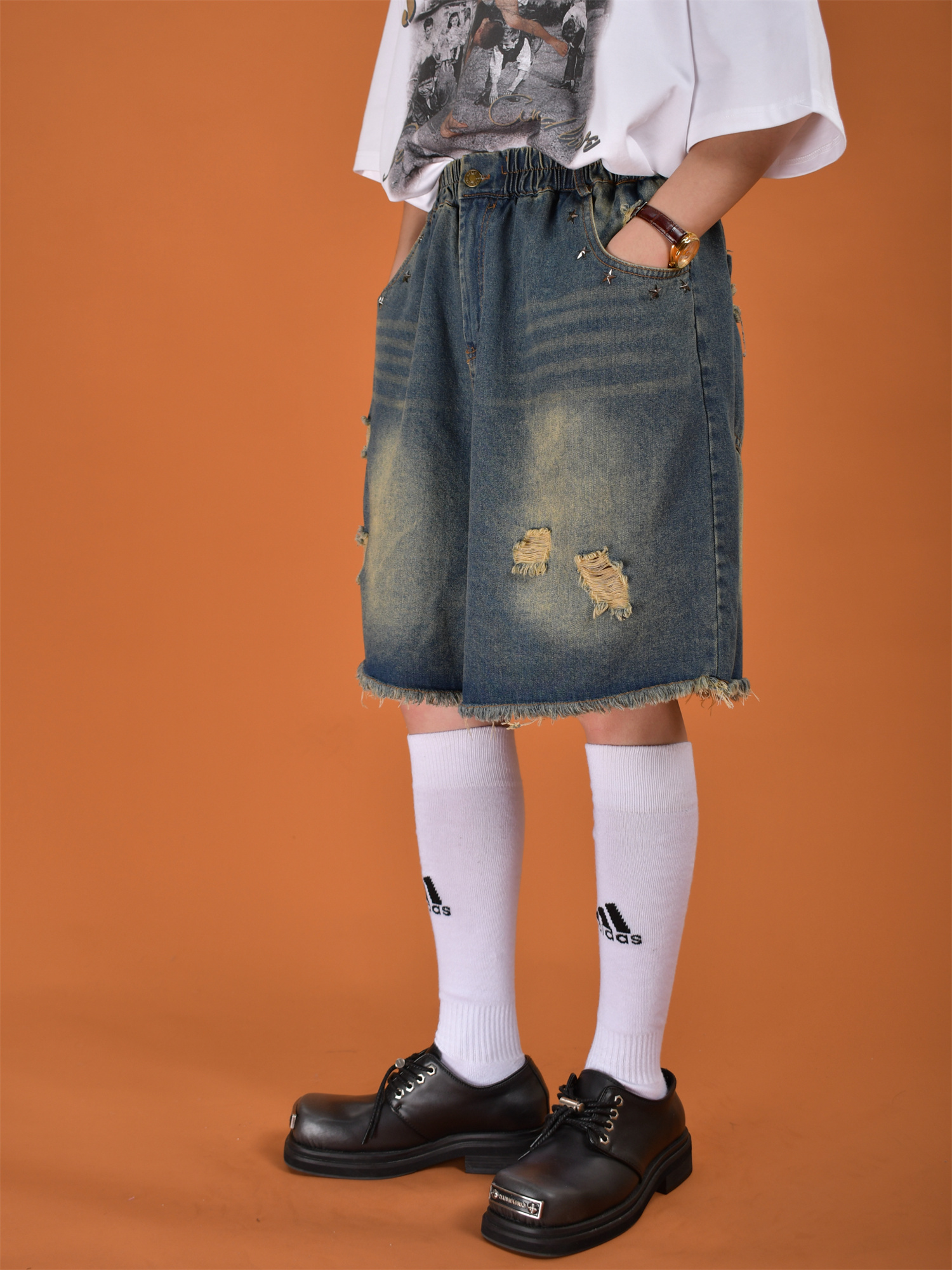 Vintage Distressed Wash Five-Point Shorts for Men - Trendy Summer Thin Straight Leg Jeans with Cat Scratch Hole Design Vintage Distressed Wash Five-Point Shorts for Men - Trendy Summer Thin Straight Leg Jeans with Cat Scratch Hole Design