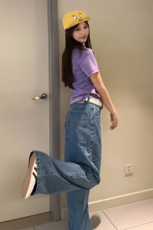 Vintage Dolphin Print Short Sleeve T-Shirt for Women, Slim Fit Summer Top, Round Neck Trendy Casual Style