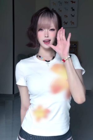 Vintage Floral Print Shoulder T-Shirt for Women, White Summer Short Sleeve Slim Fit Top, Sexy 90s Style