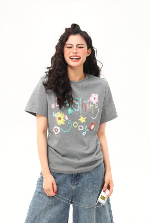 Vintage Floral Print Women's Shoulder T-Shirt, Slightly Loose Fit, Slimming Short Sleeves, Trendy Y2K Style Top for Women