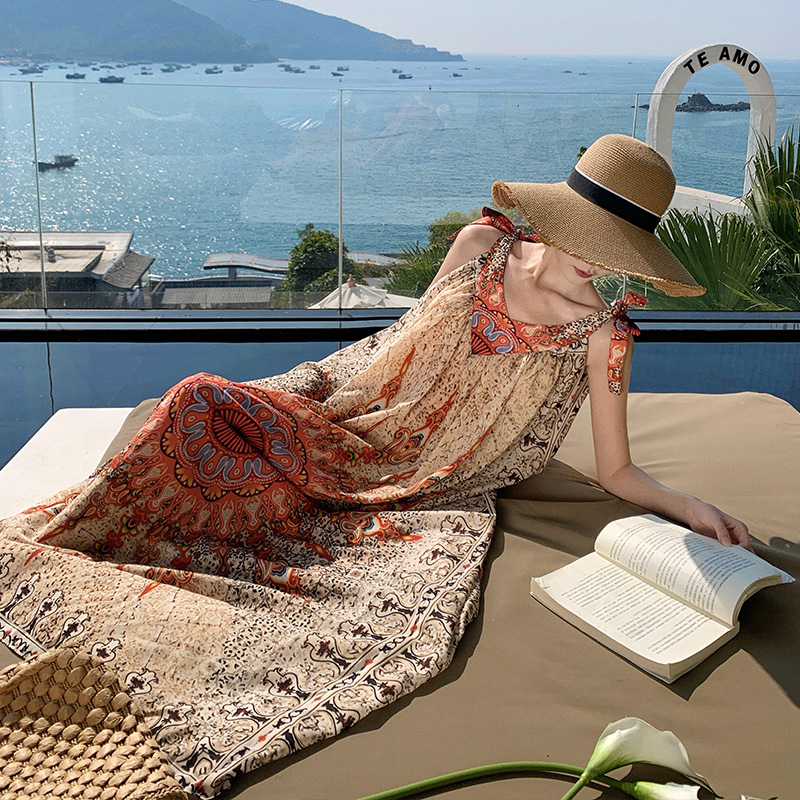 Vintage Floral Tie Dress - Loose Fit Women's Long Skirt for Thai Travel, Exotic Beach Vacation Style, Yunnan Inspired Fashion Vintage Floral Tie Dress - Loose Fit Women's Long Skirt for Thai Travel, Exotic Beach Vacation Style, Yunnan Inspired Fashion