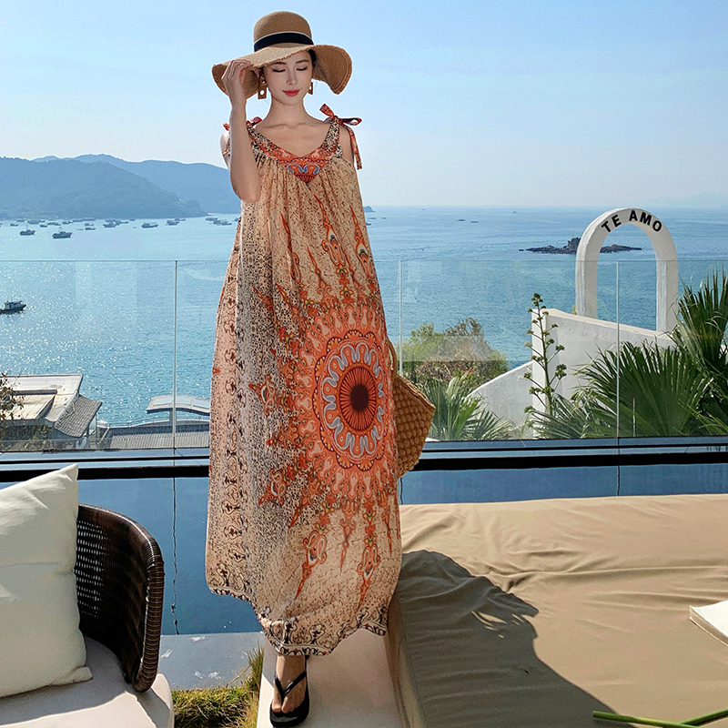 Vintage Floral Tie Dress - Loose Fit Women's Long Skirt for Thai Travel, Exotic Beach Vacation Style, Yunnan Inspired Fashion Vintage Floral Tie Dress - Loose Fit Women's Long Skirt for Thai Travel, Exotic Beach Vacation Style, Yunnan Inspired Fashion