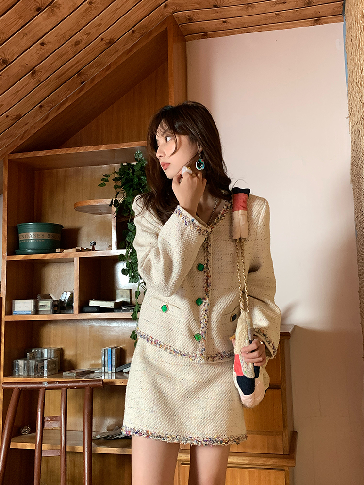 Vintage French Retro Suit Women's Spring Autumn Jacket and Skirt Two-Piece Set - Chic 90s Inspired Fashion Vintage French Retro Suit Women's Spring Autumn Jacket and Skirt Two-Piece Set - Chic 90s Inspired Fashion