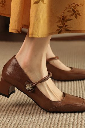 Vintage French Style Leather Mary Jane Flats for Women - Square Toe, Shallow Mouth, Medium Heel - Summer Commuting Shoes