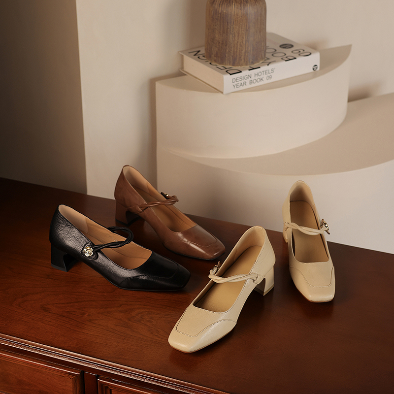 Vintage French Style Leather Mary Jane Flats for Women - Square Toe, Shallow Mouth, Medium Heel - Summer Commuting Shoes Vintage French Style Leather Mary Jane Flats for Women - Square Toe, Shallow Mouth, Medium Heel - Summer Commuting Shoes