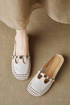 Vintage French Style Women's Genuine Leather Woven Camellia Mules - Mid-Heel Closed-Toe Slippers