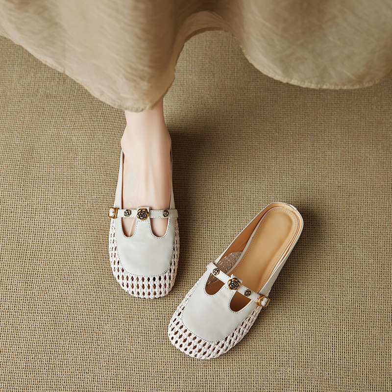 Vintage French Style Women's Genuine Leather Woven Camellia Mules - Mid-Heel Closed-Toe Slippers Vintage French Style Women's Genuine Leather Woven Camellia Mules - Mid-Heel Closed-Toe Slippers