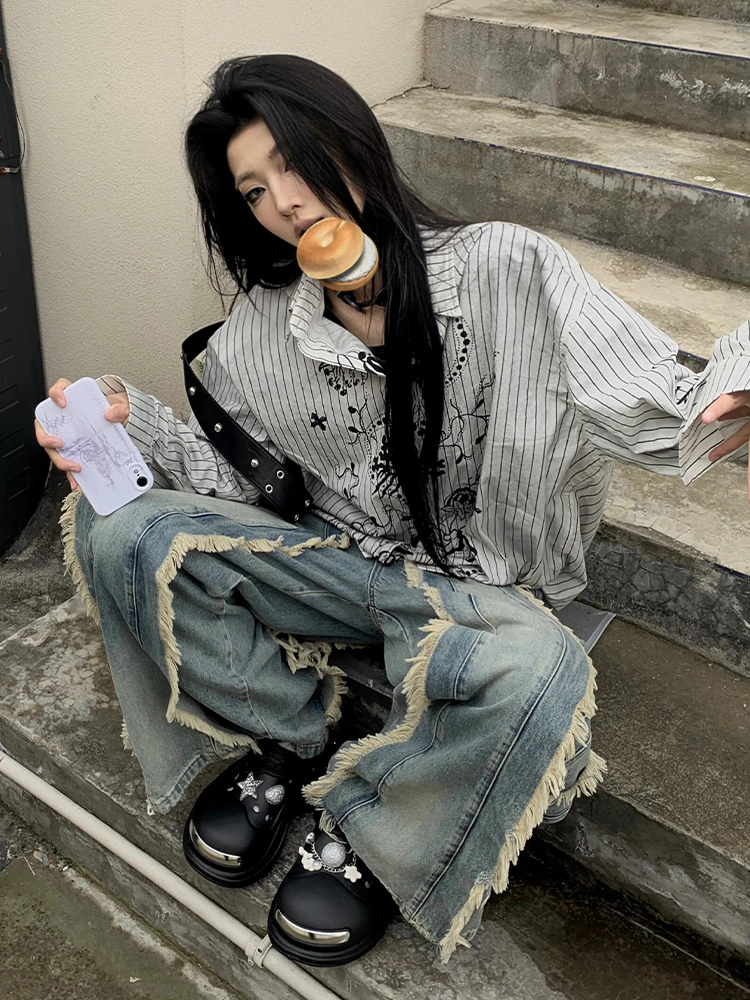 Vintage Graffiti Striped Long Sleeve Shirt Jacket for Women - Loose Punk Style Top, Y2K Fashion for Spring and Summer Vintage Graffiti Striped Long Sleeve Shirt Jacket for Women - Loose Punk Style Top, Y2K Fashion for Spring and Summer