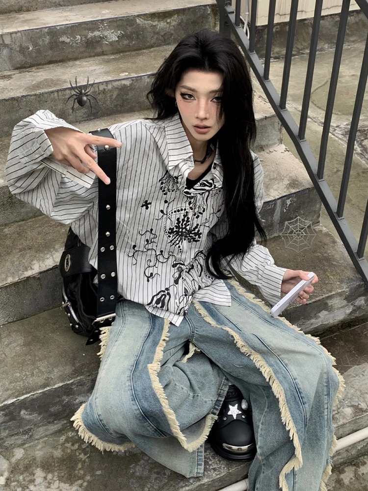 Vintage Graffiti Striped Long Sleeve Shirt Jacket for Women - Loose Punk Style Top, Y2K Fashion for Spring and Summer Vintage Graffiti Striped Long Sleeve Shirt Jacket for Women - Loose Punk Style Top, Y2K Fashion for Spring and Summer