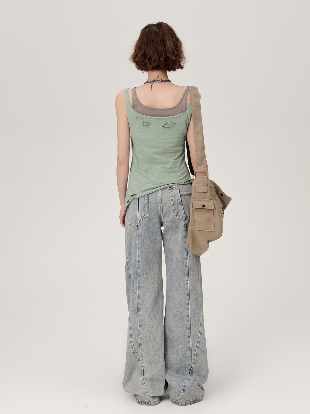 Vintage Green Fake Two-Piece Cami Top for Women - Summer Hot Girl Style, Ripped Design, Trendy Niche Fashion Vintage Green Fake Two-Piece Cami Top for Women - Summer Hot Girl Style, Ripped Design, Trendy Niche Fashion