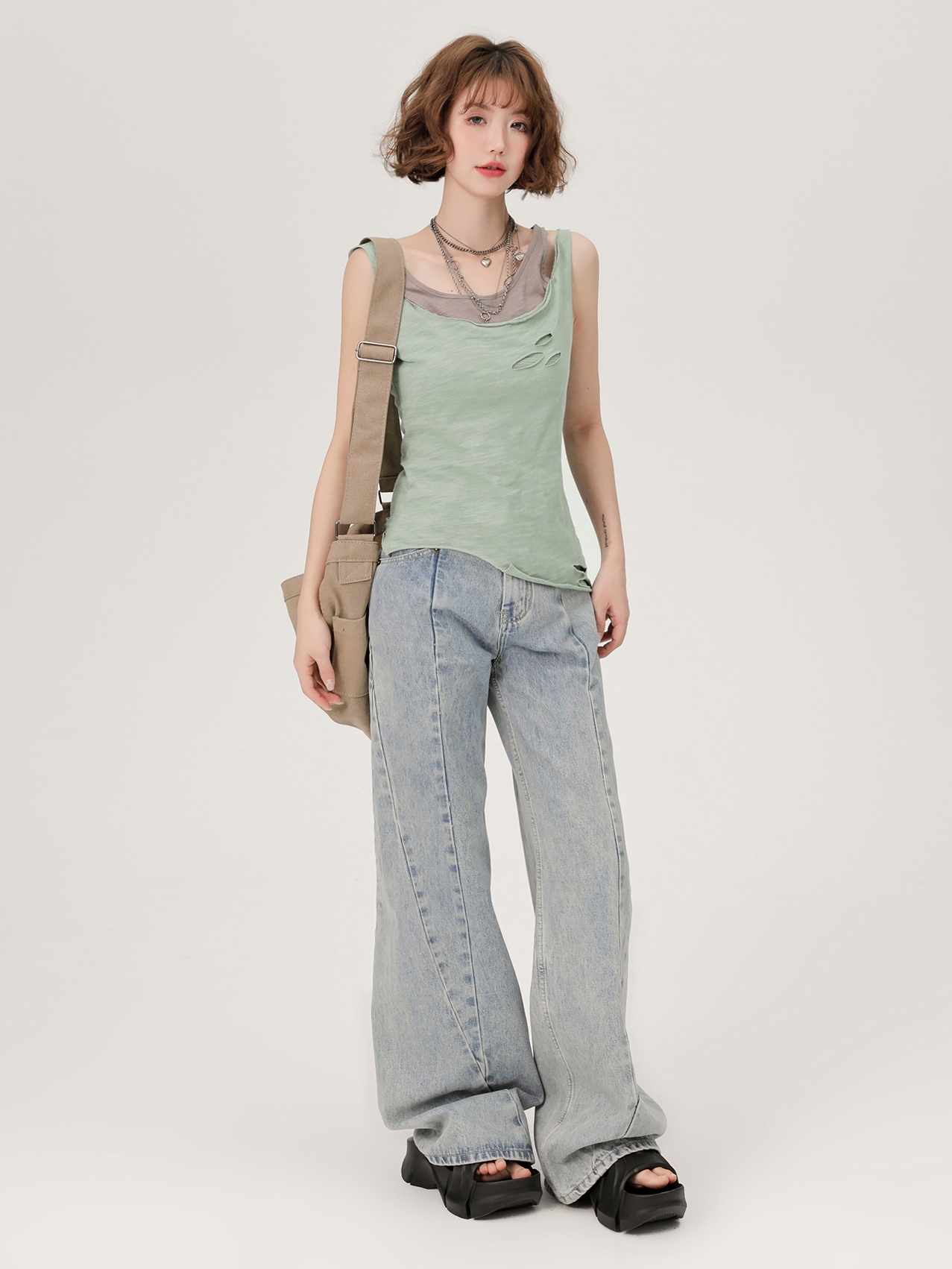 Vintage Green Fake Two-Piece Cami Top for Women - Summer Hot Girl Style, Ripped Design, Trendy Niche Fashion Vintage Green Fake Two-Piece Cami Top for Women - Summer Hot Girl Style, Ripped Design, Trendy Niche Fashion