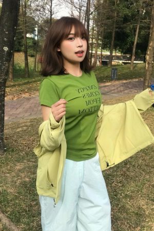 Vintage Green Letter Print Shoulder T-Shirt for Women, Slim Fit Short Sleeve Top, Trendy Summer Style