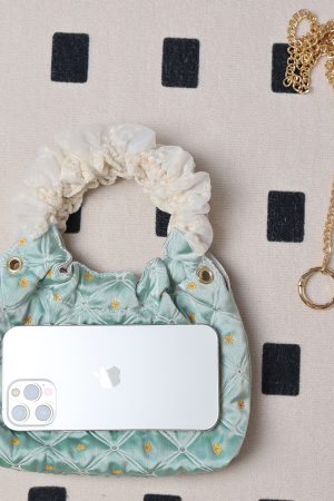 Vintage Green Mini Lace Handbag - Artistic Textured Crossbody Bag for Summer - Cute Niche Design