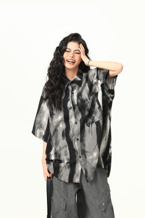 Vintage Ink Wash Tie-Dye Short Sleeve Shirt for Men and Women - Trendy Summer Streetwear, 90s Style Personality Tee